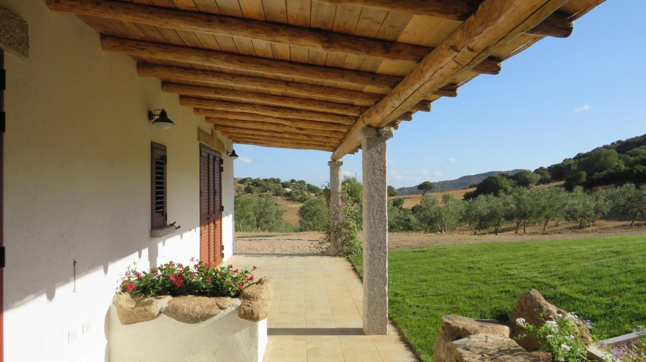 Macciuneddu Country Retreat Golfo Aranci Eksteriør bilde